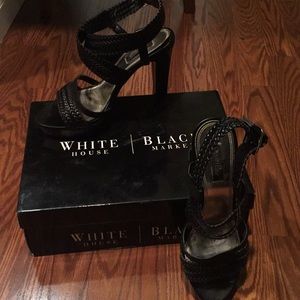 Black platform sandals size 8.5